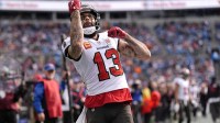 Tampa Bay Buccaneers wide receiver Mike Evans (13) reacts a touchdown during the first half against the Carolina Panthers at Bank of America Stadium.