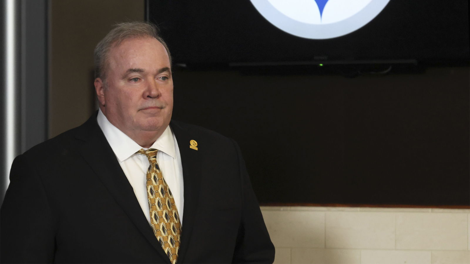 Mike McCarthy interviews former player for Steelers’ vacant OC position