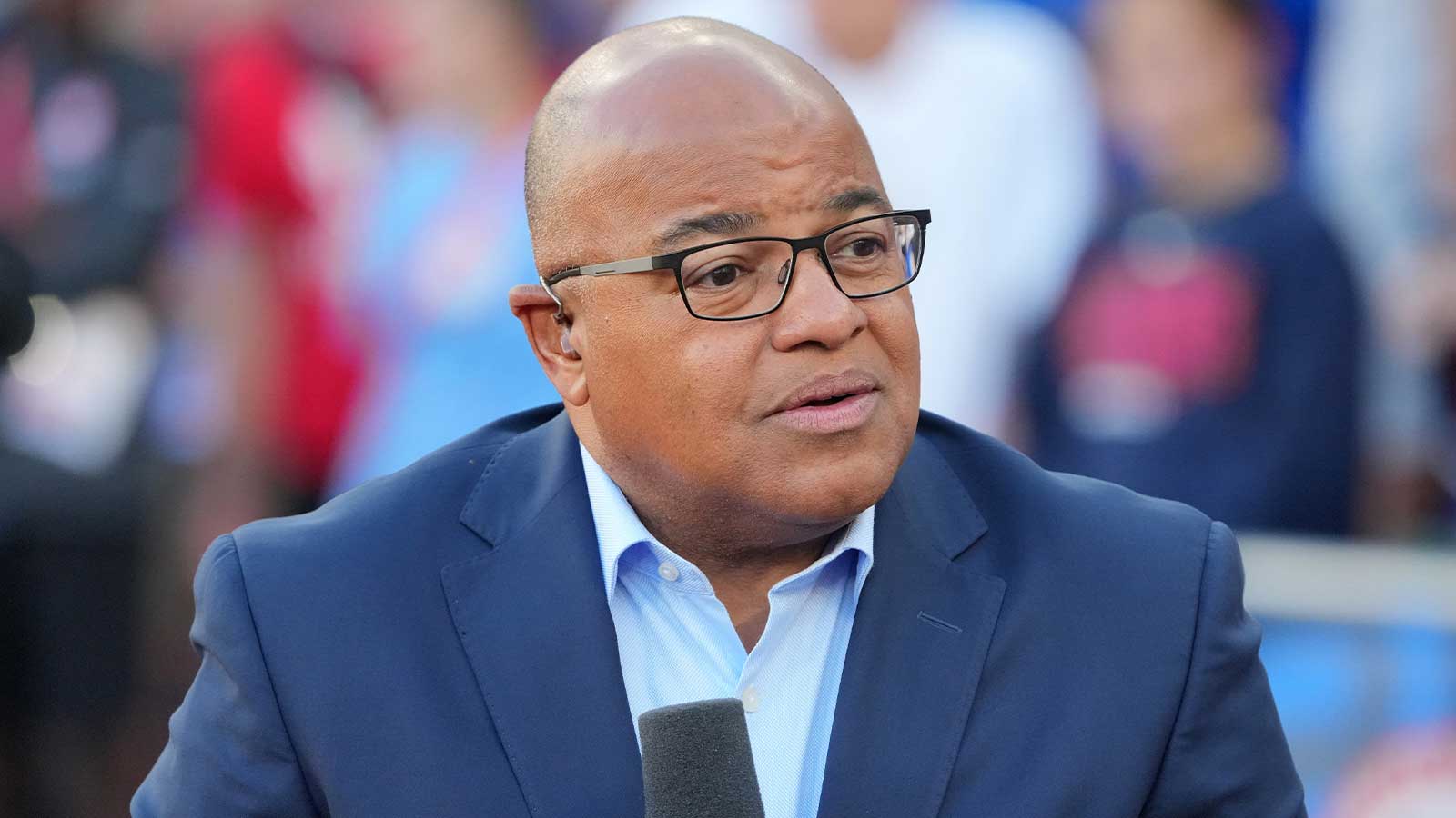 Fan on field at Super Bowl LX gets ‘rocket scientist’ tag by Mike Tirico