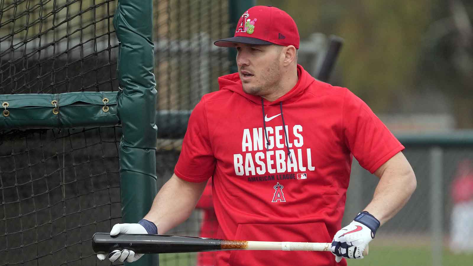 https://wp.clutchpoints.com/wp-content/uploads/2026/02/Mike-Trout-before-2026-spring-training.jpg