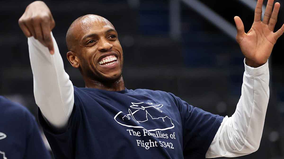 Jason Kidd shares Mavericks’ Khris Middleton plan after Anthony Davis trade