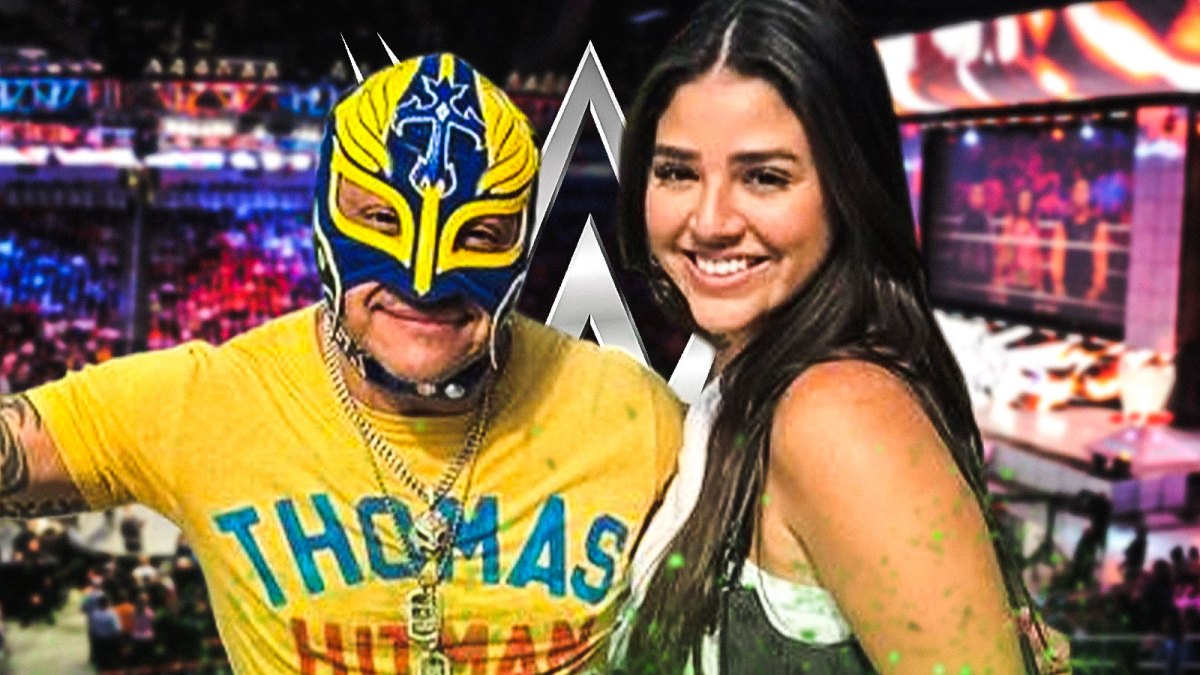 WWE Hall of Famer Rey Mysterio with daughter Aalyah