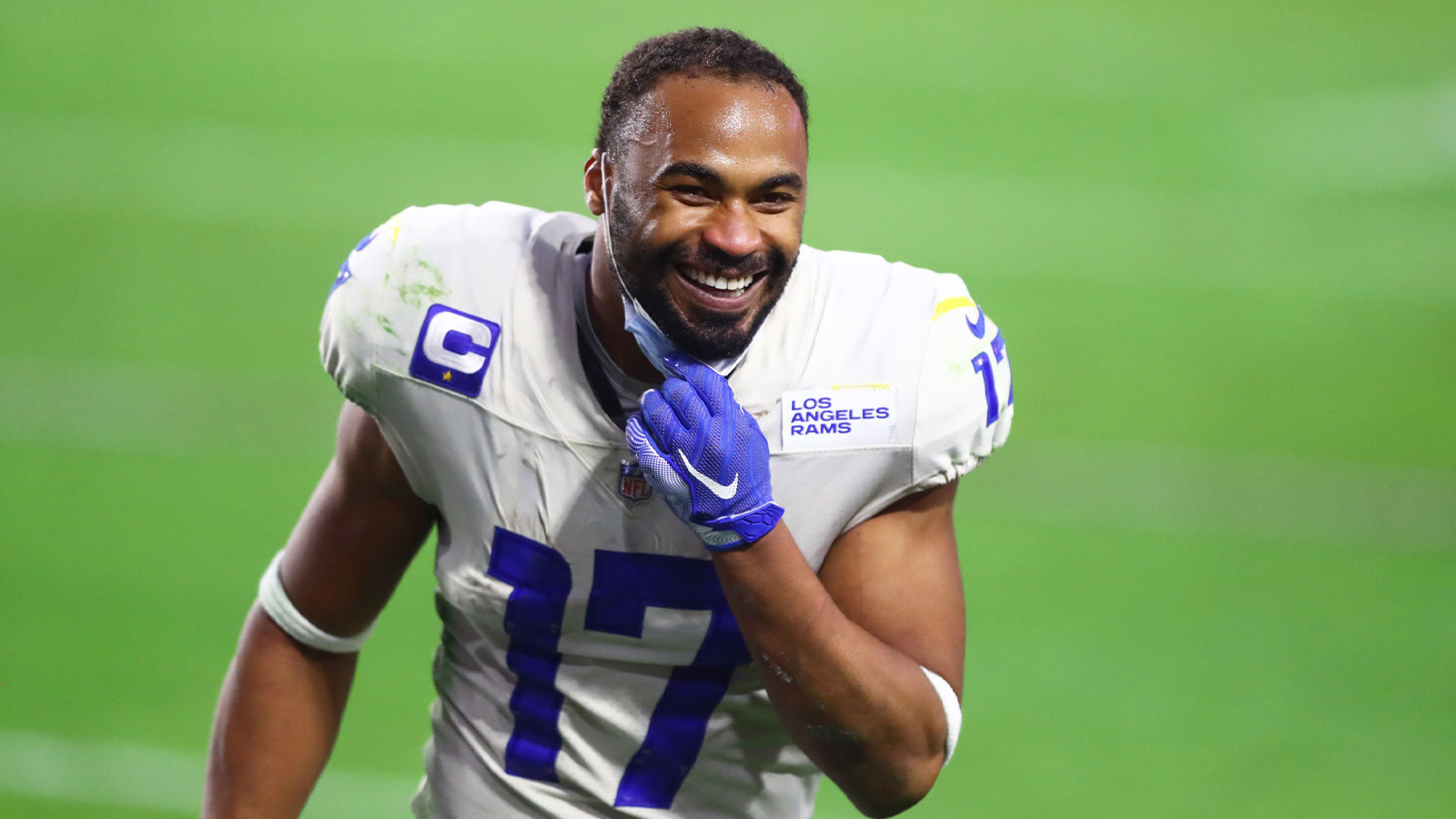 Robert Woods signs 1-day contract with Rams to retire in LA after 12 NFL seasons