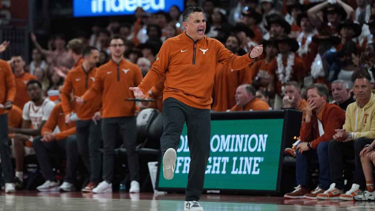 Texas Longhorns head coach Sean Miller reacts to the referee during the second half against the Florida Gators at Moody Center.