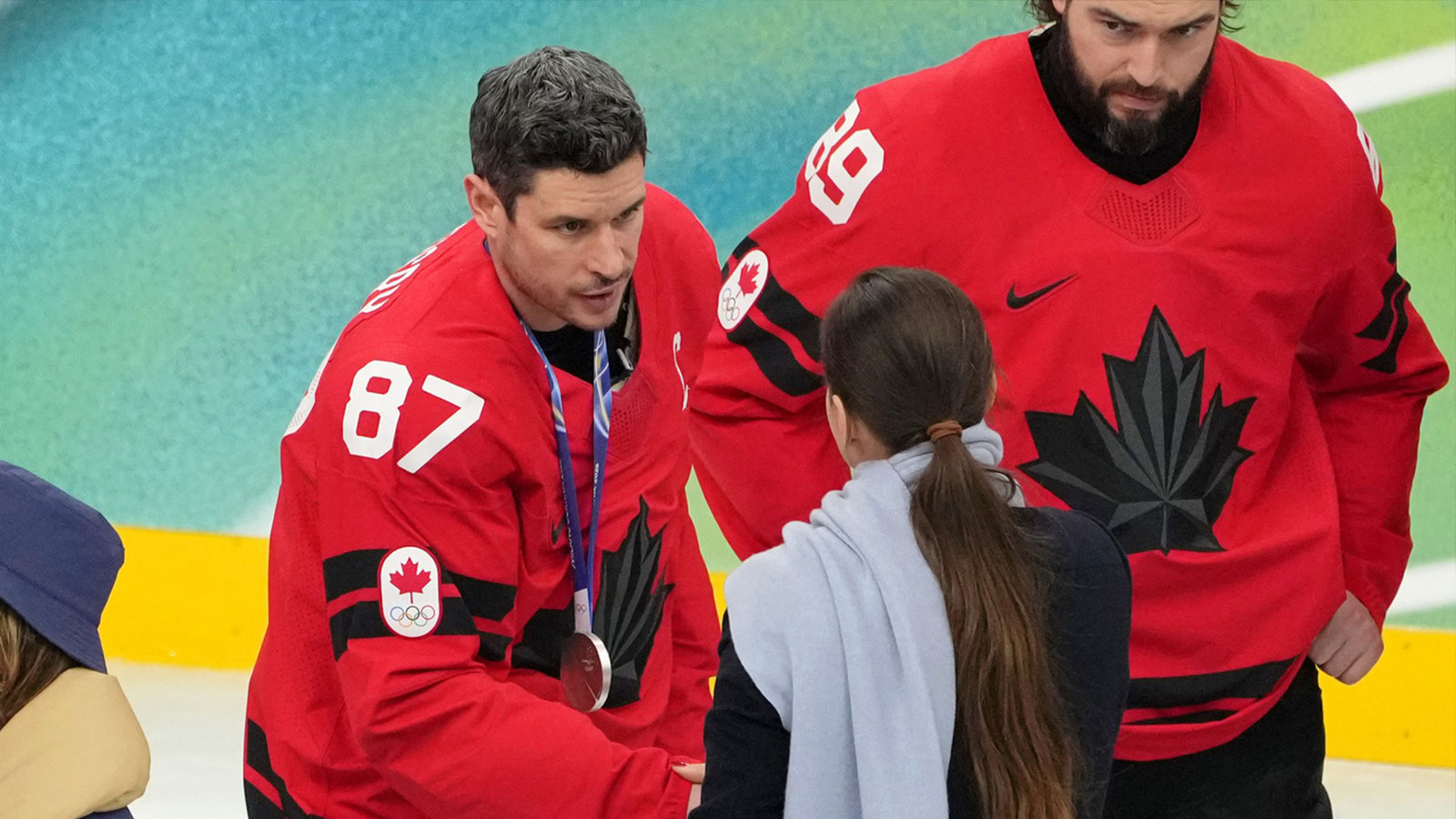 Sidney Crosby’s dejected reaction to missing Olympics Gold Medal Game with injury