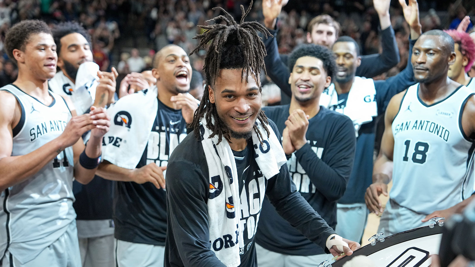 Spurs’ biggest 2026 NBA trade deadline mistake after making 0 deals