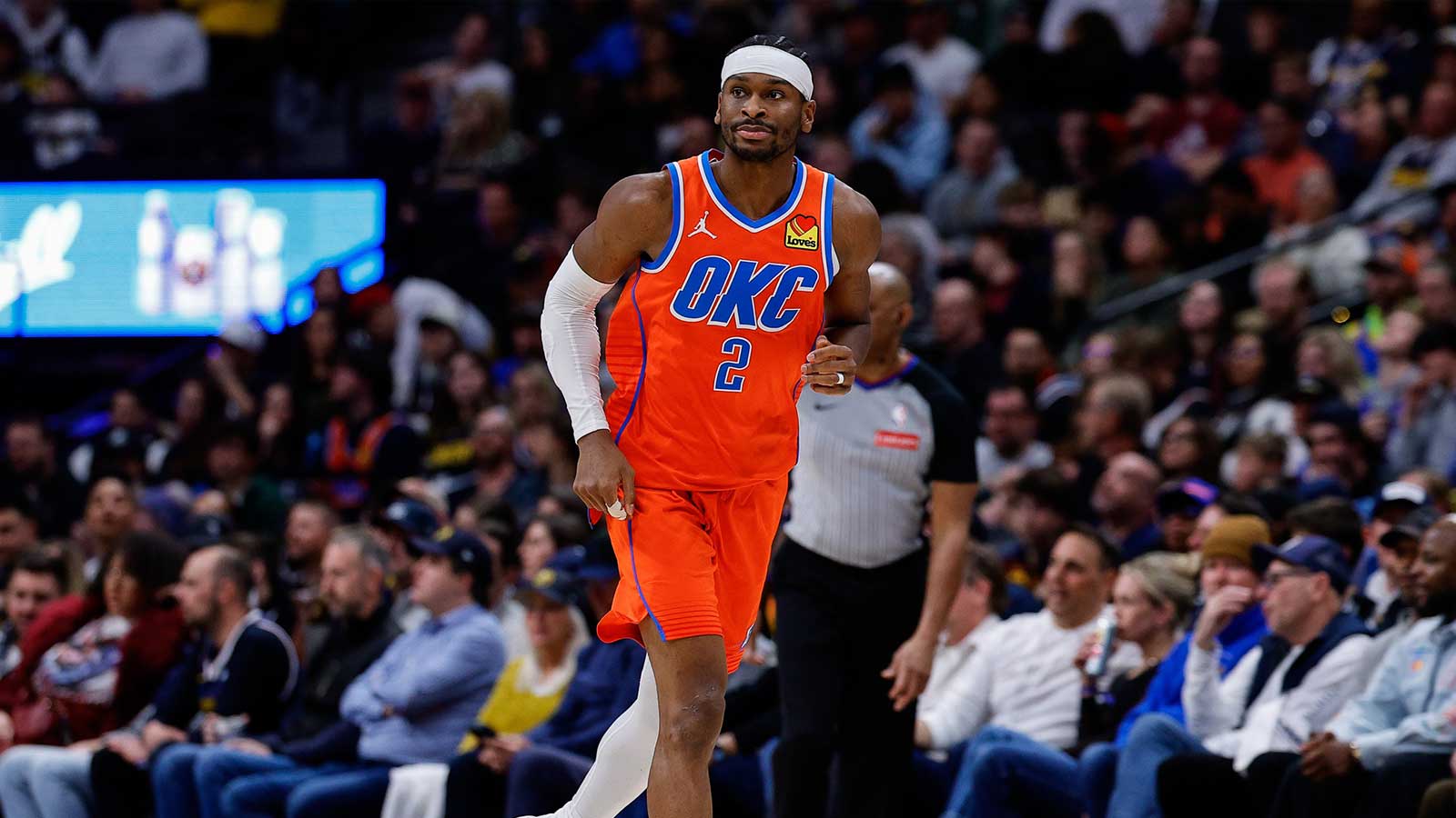 Thunder guard Shai Gilgeous-Alexander (2) in the fourth quarter against the Denver Nuggets at Ball Arena