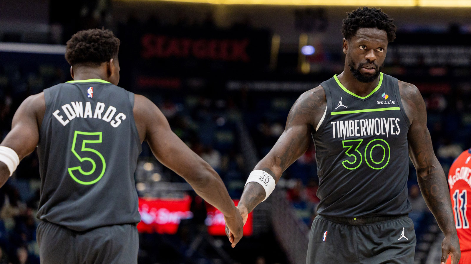 Timberwolves’ Julius Randle on injury report vs. Pelicans after not getting traded for Giannis