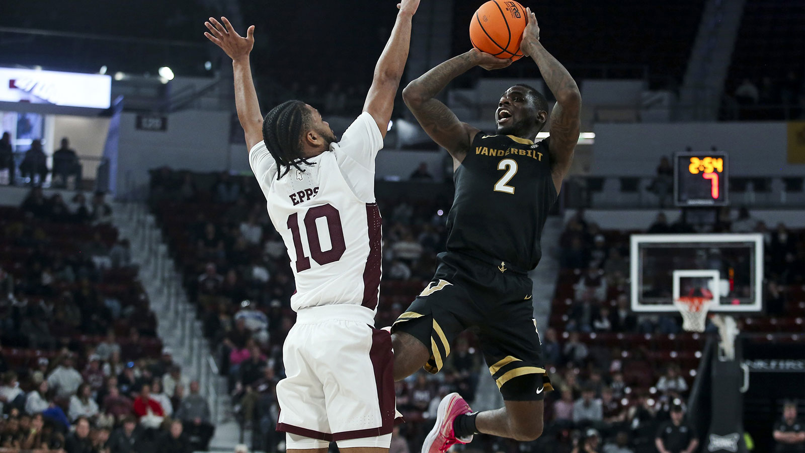 Vanderbilt’s Mark Byington is confident Duke Miles will be back ‘soon’ from injury