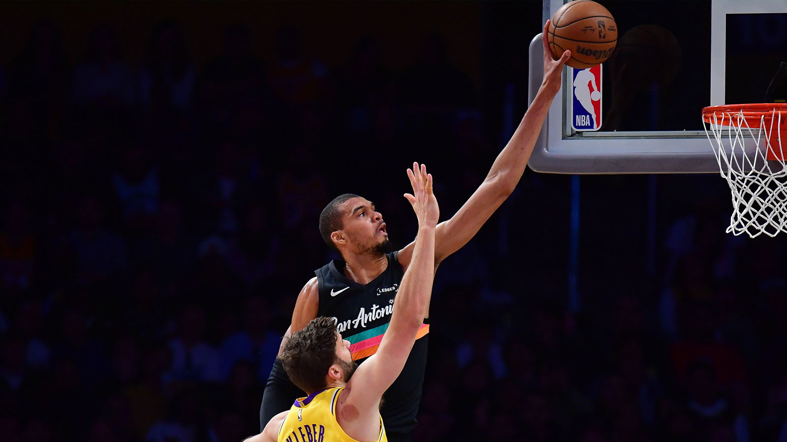 Spurs’ Victor Wembanyama earns top 5 take from JJ Redick after torching Lakers