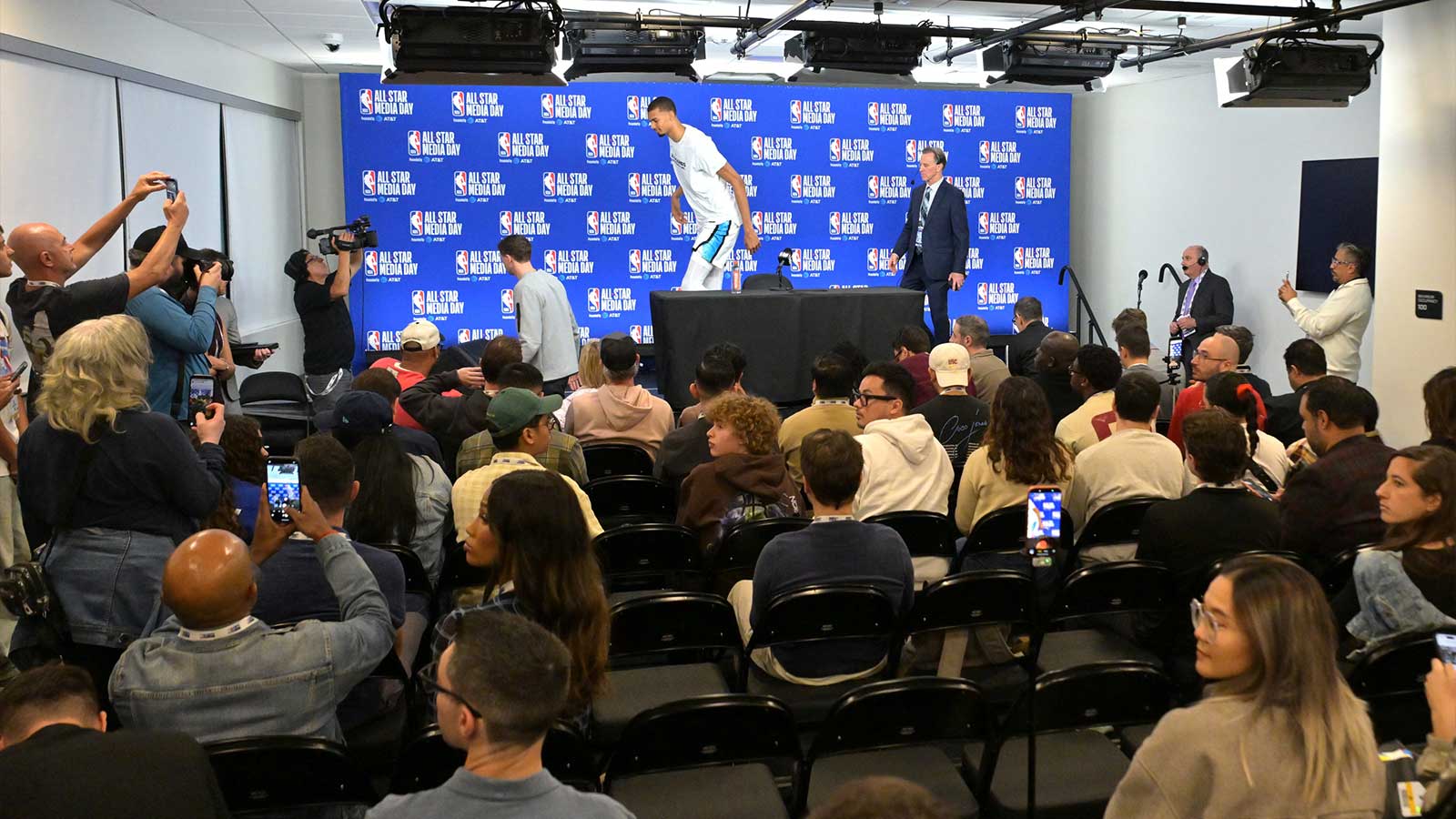 Picture of former NBA player Tacko Fall making Victor Wembanyama look small goes viral