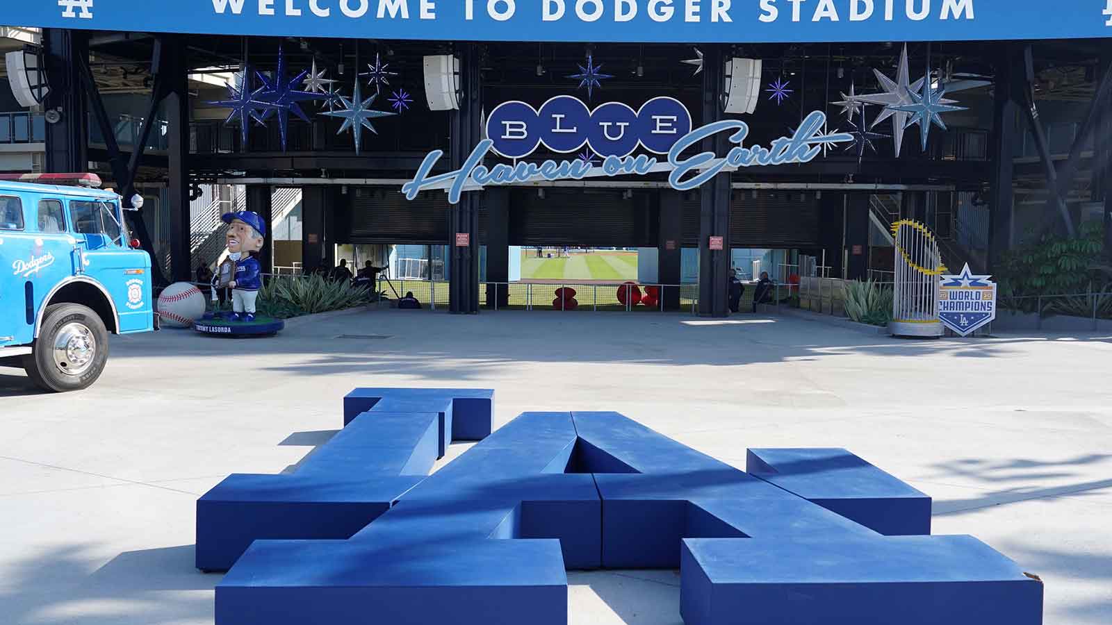 Why Dodgers GM Brandon Gomes doesn’t care about Manny Machado, Bryce Harper praise