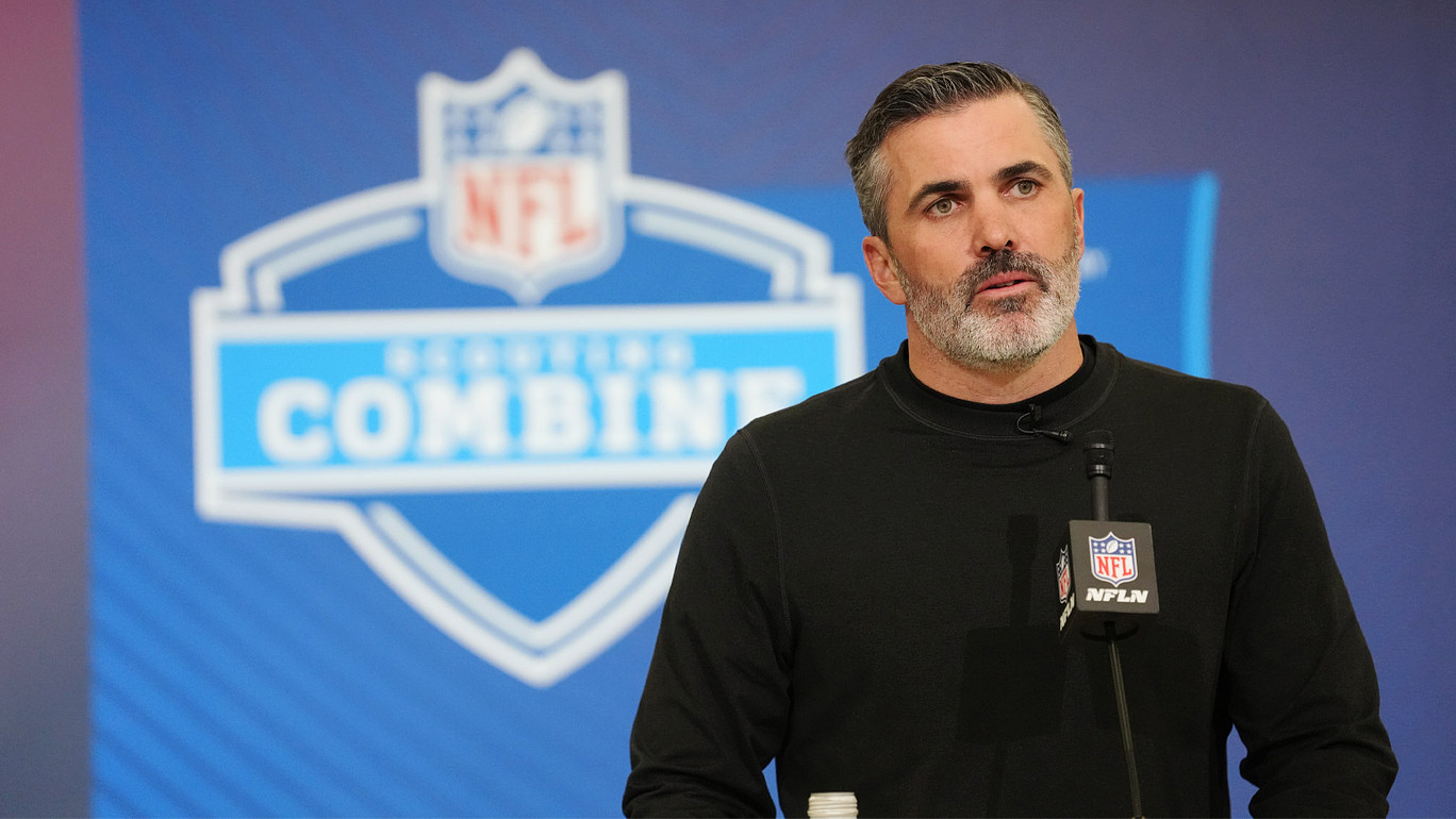 1 free agent who would fix Falcons’ biggest flaw heading into 2026 season