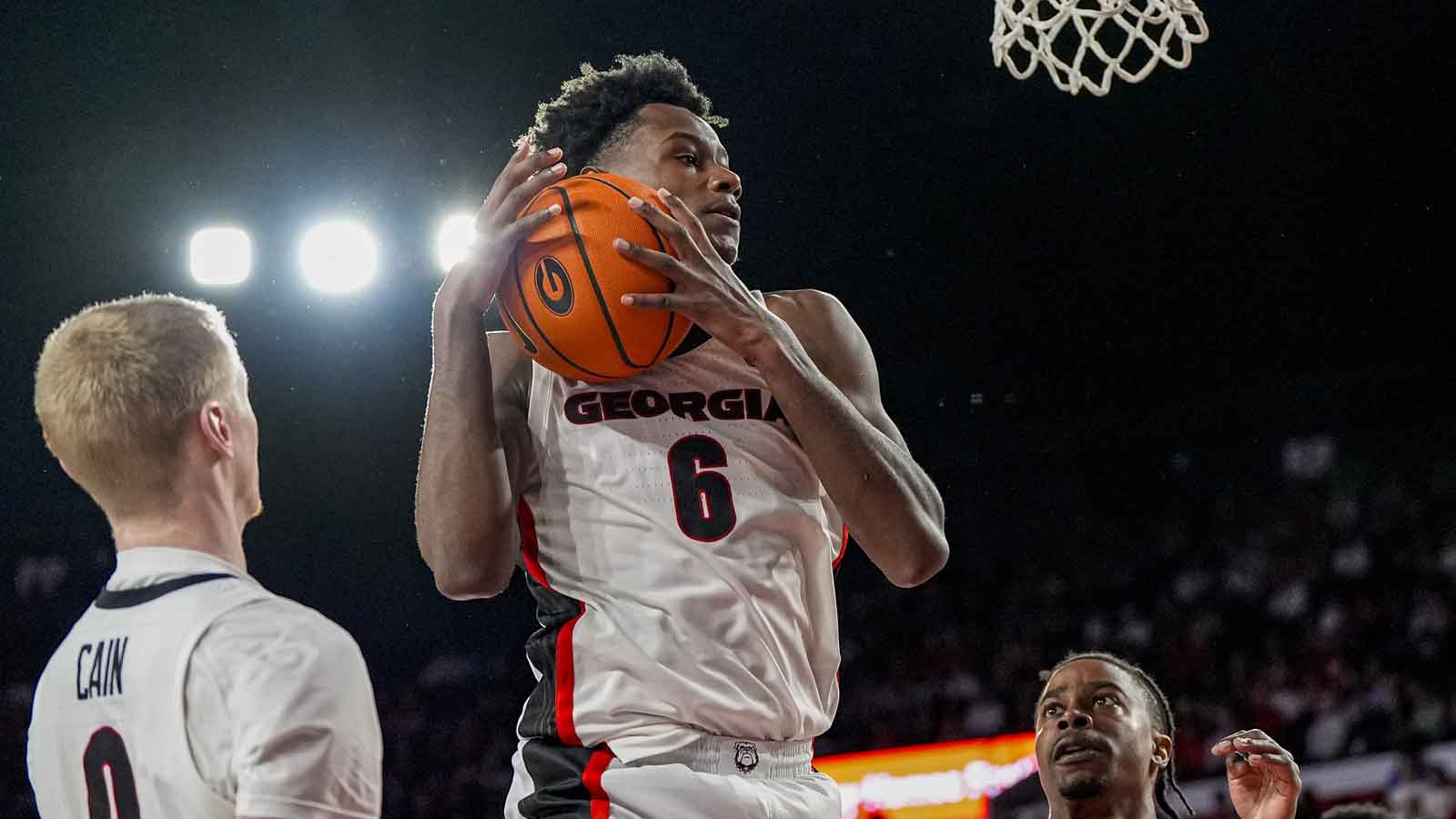 Georgia Bulldogs forward Kanon Catchings (6) grabs a rebound against the Alabama Crimson Tide during the second half at Stegeman Coliseum.
