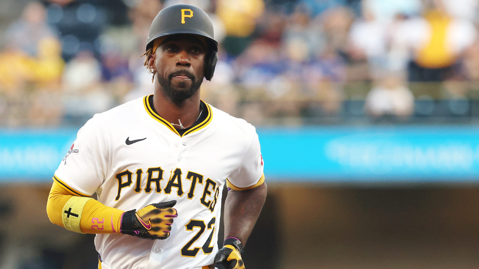 Ex-player calls Pirates out for not signing Andrew McCutchen with Konnor Griffin example