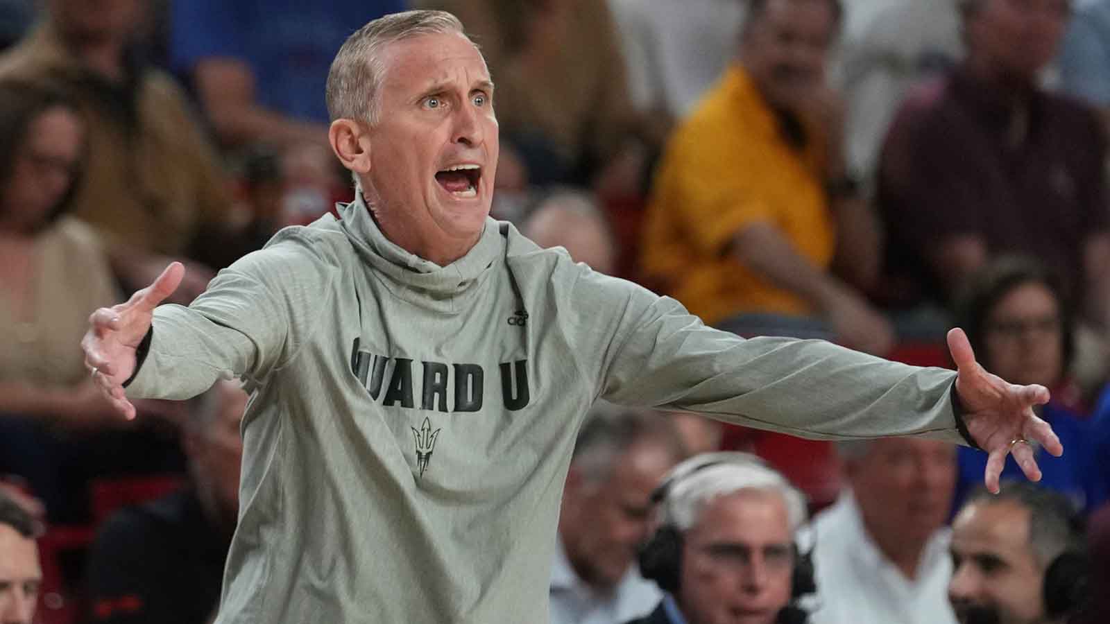 Arizona State fans storm court after team stuns Kansas