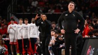 Arizona Wildcats head coach Tommy Lloyd reacts in the first half against the Purdue Boilermakers during an Elite Eight game of the West Regional of the men's 2026 NCAA Tournament at SAP Center.