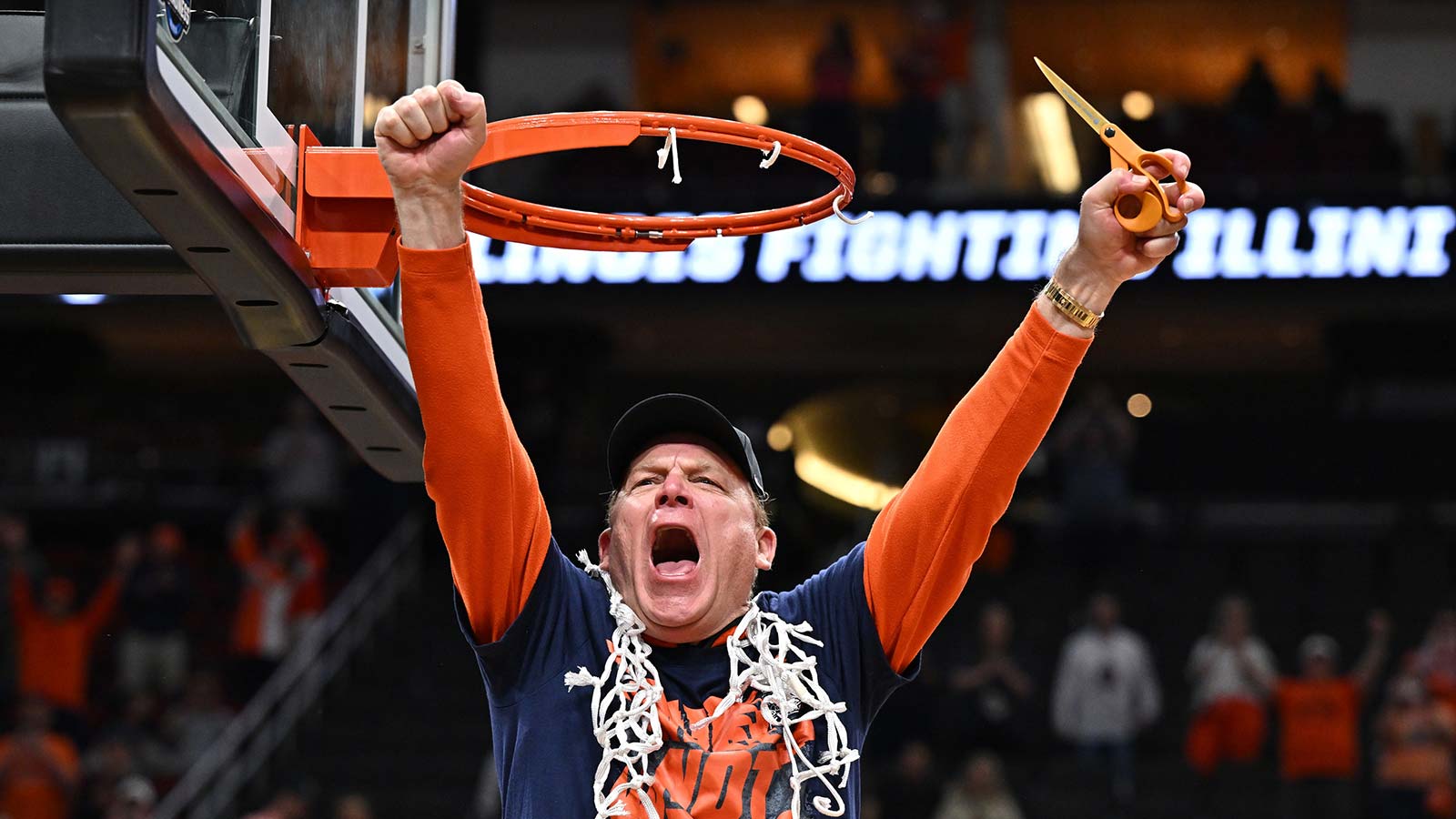 Brad Underwood’s emotional reaction to Illinois making Final Four