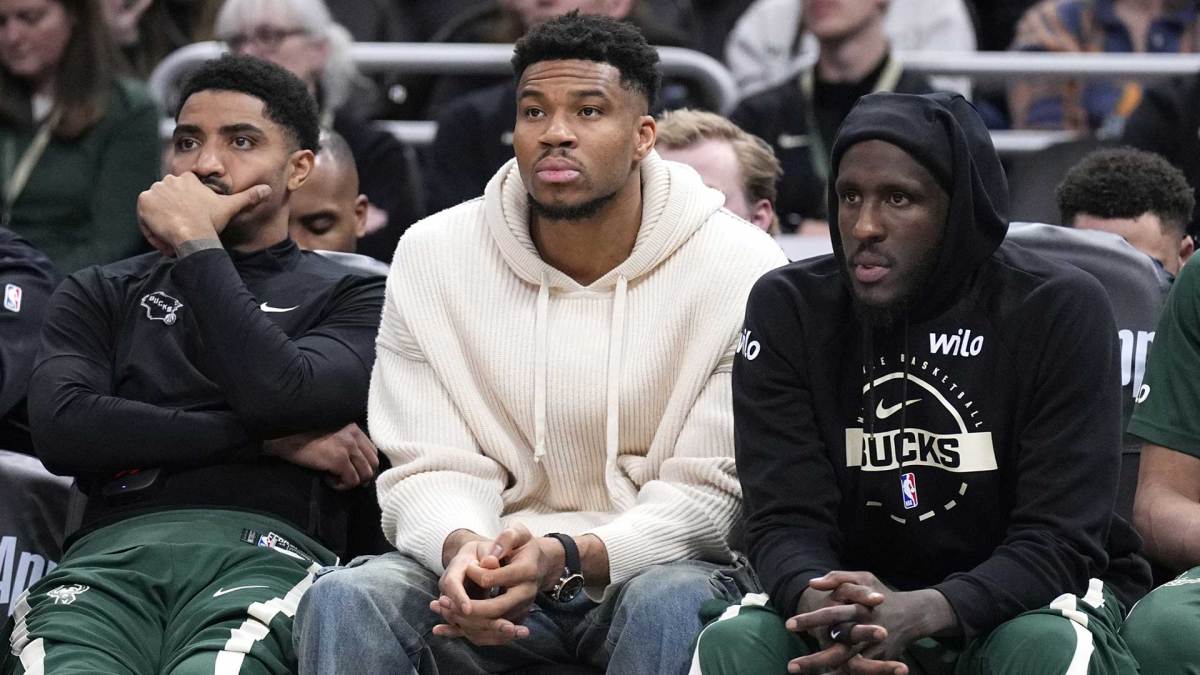 Bucks face questions as Brian Windhorst weighs Giannis Antetokounmpo's future, long-term deal concerns, and potential trade scenario.