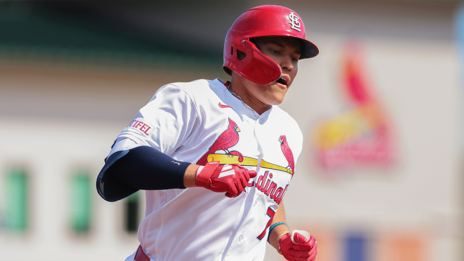 Why top prospect is giving Cardinals difficult Opening Day decision