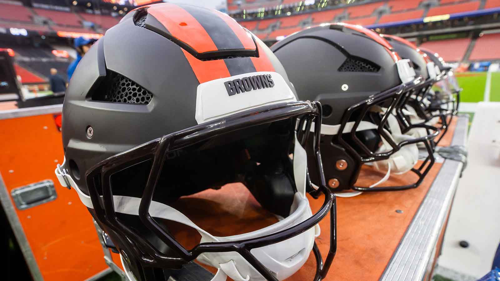 Browns add ex-All-Pro linebacker on $17 million contract