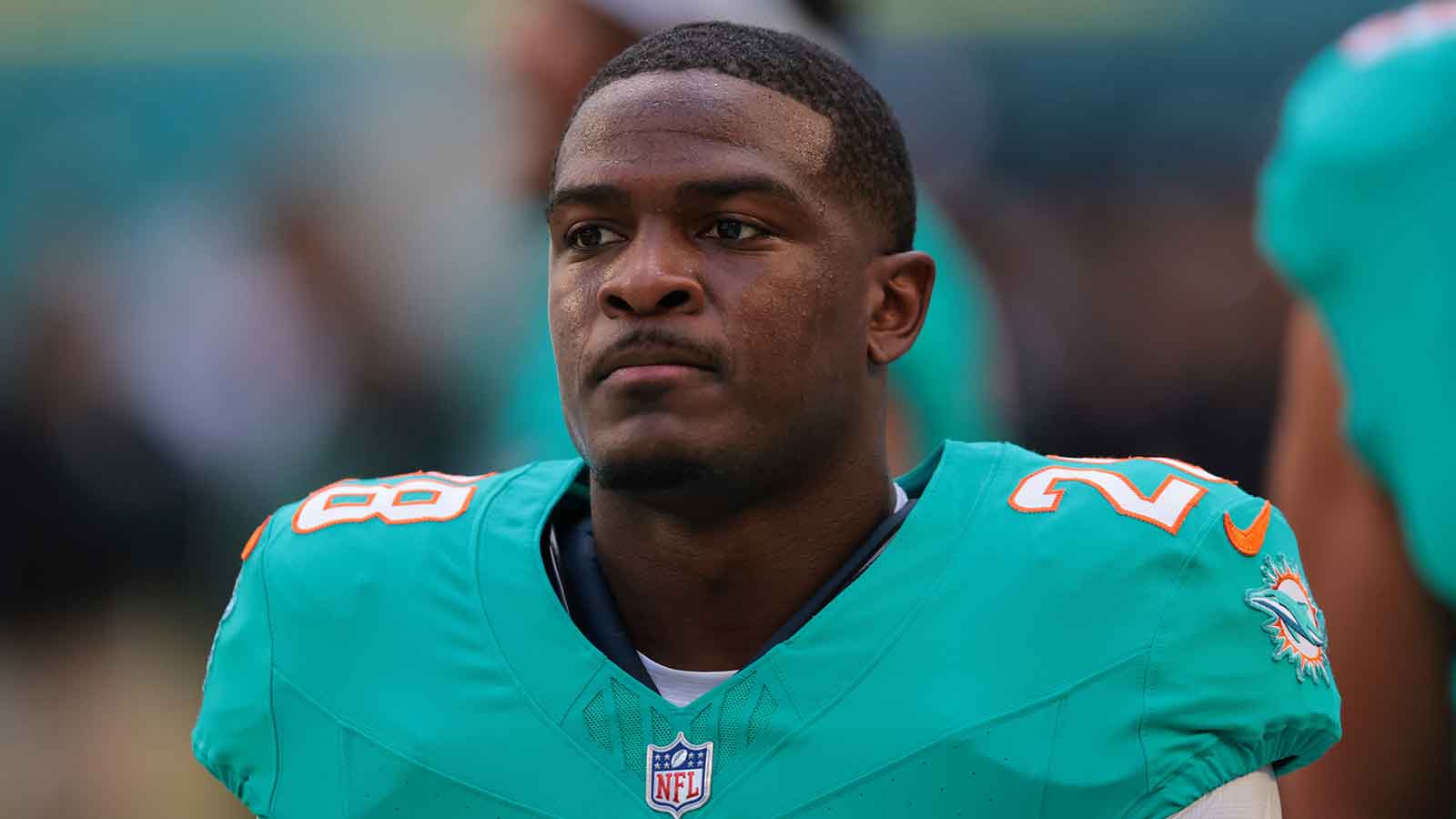 NFL rumors: De’Von Achane trade suitors left disappointed by Dolphins after Jaylen Waddle blockbuster