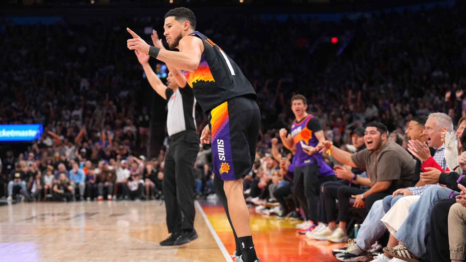 Devin Booker says Suns rookie ‘graduated’ following career-night