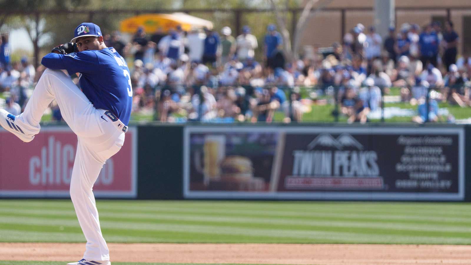 Dodgers’ Edwin Díaz fires message at haters scrutinizing WBC decision after 2023 injury