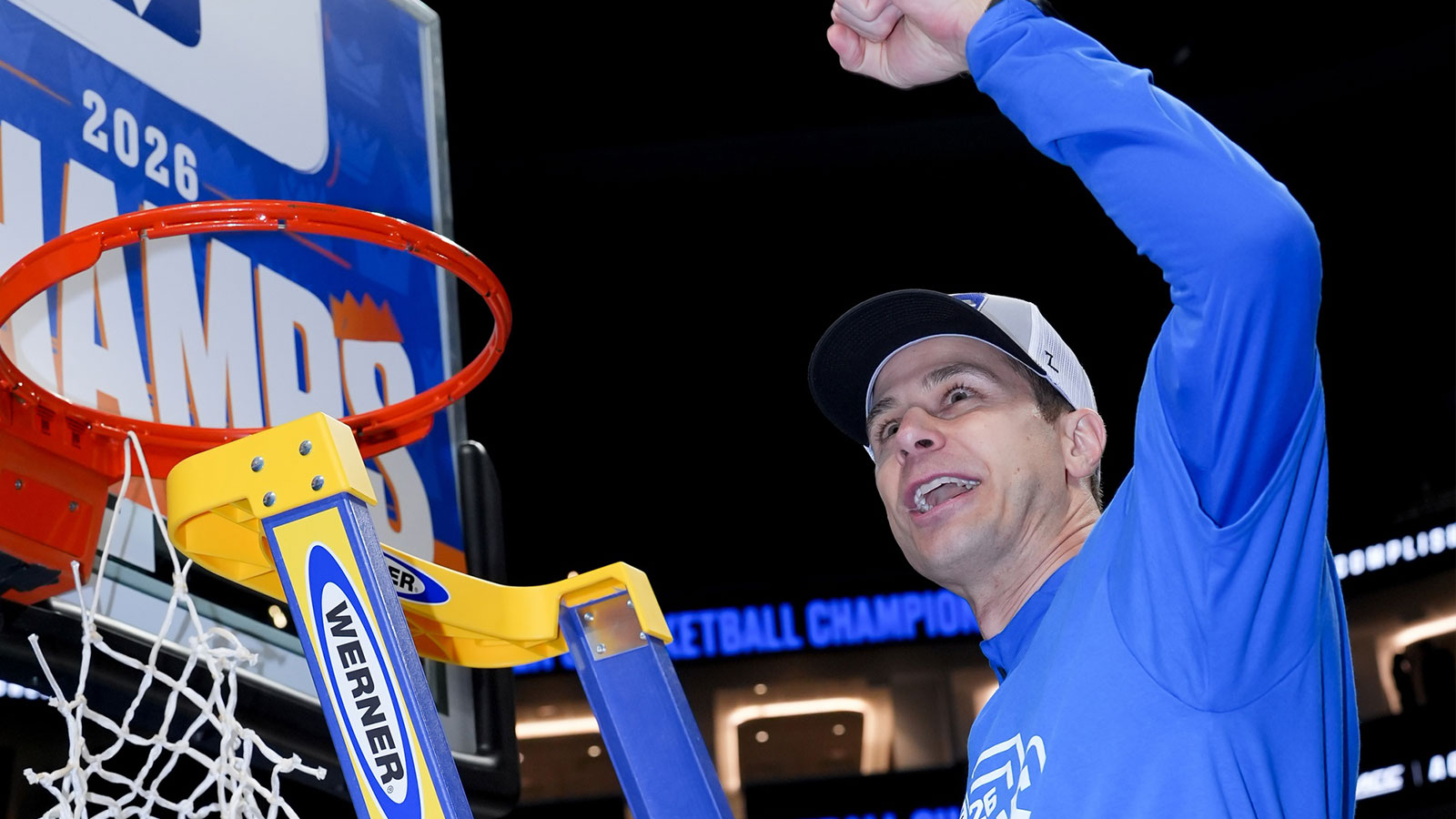 Jon Scheyer’s daughter asks hard-hitting question in adorable Duke postgame moment