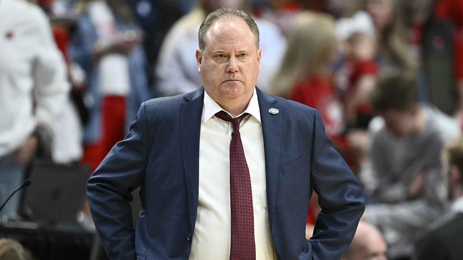 Wisconsin fans want to fire Greg Gard after High Point collapse