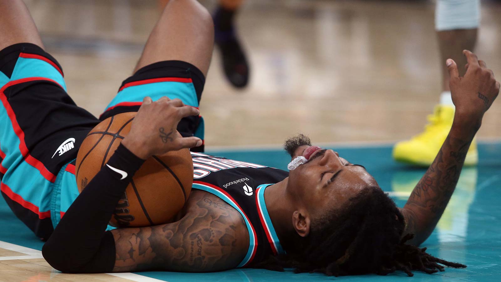 Grizzlies’ Ja Morant to miss rest of 2025-26 season amid injury procedure