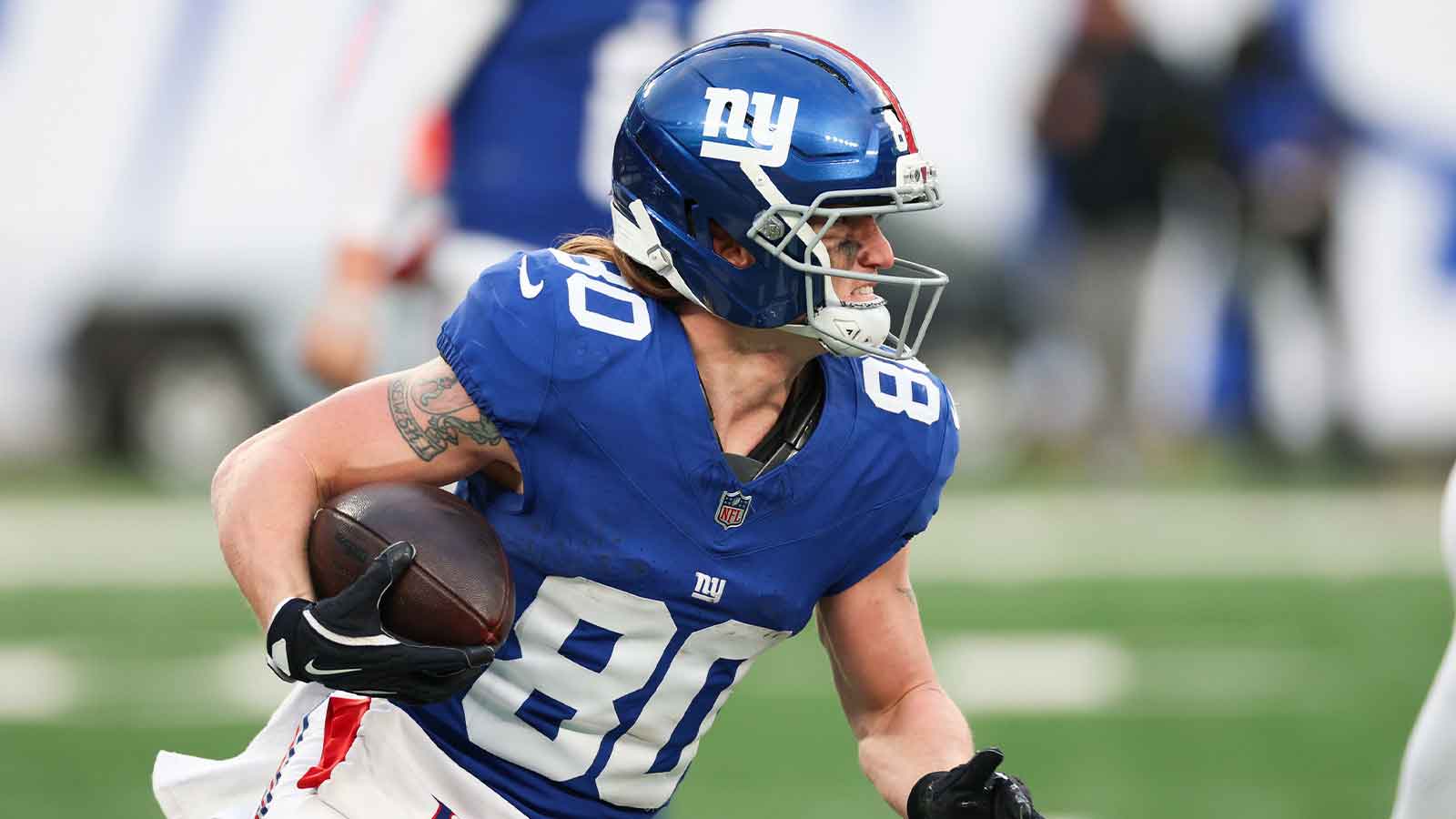 Giants re-sign intriguing receiver after career-high season