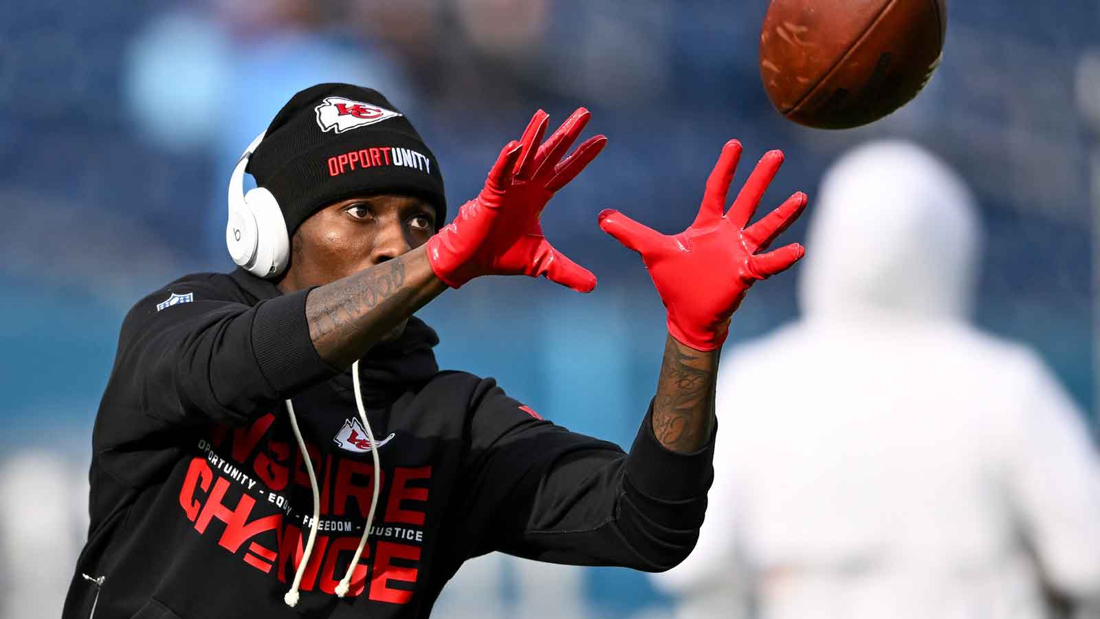 Hollywood Brown reveals why Eagles signing ‘made sense’