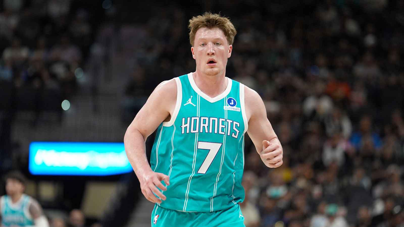 How Hornets’ Kon Knueppel blindly ranks his Rookie of the Year resume