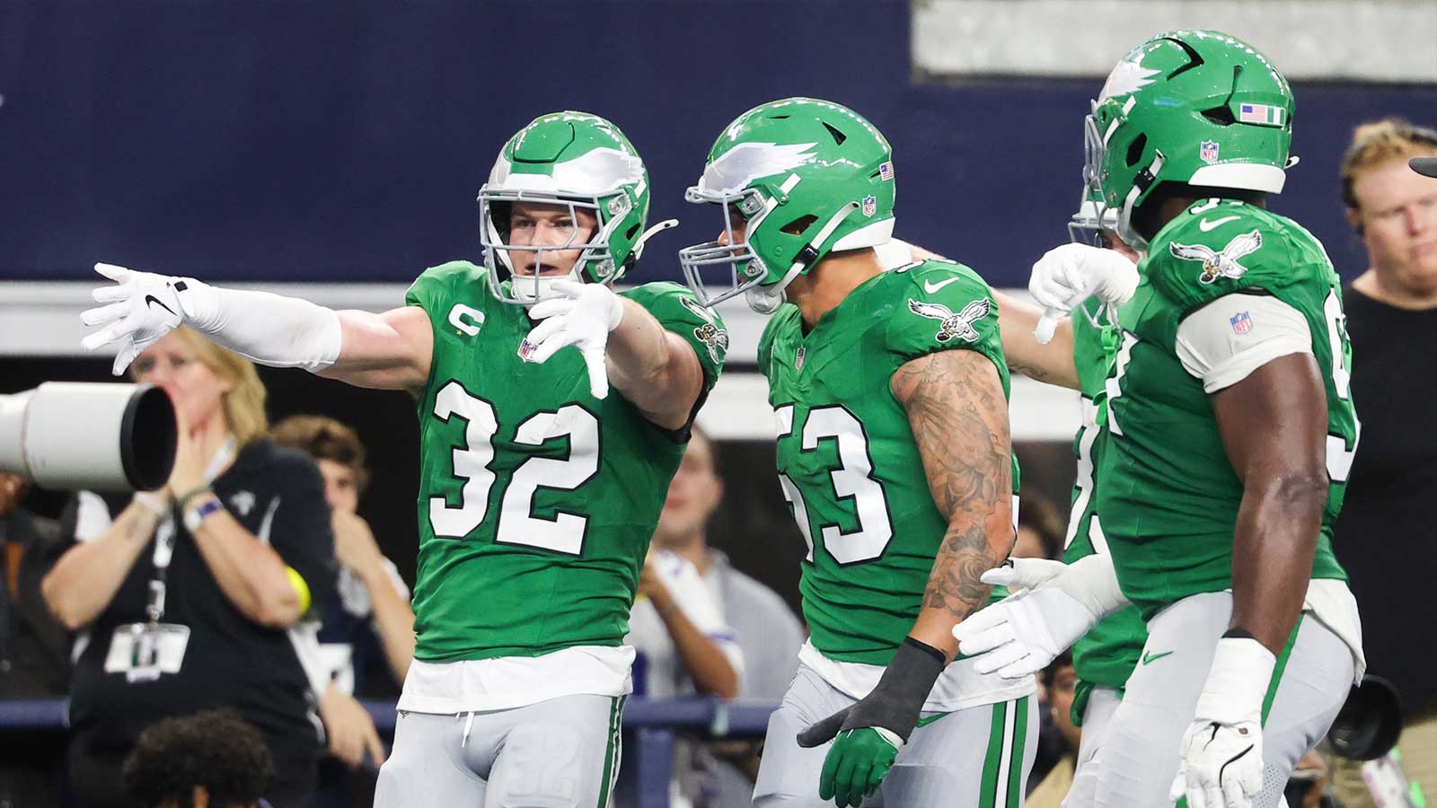 Texans sign ex-Eagles safety to $24.75 million contract