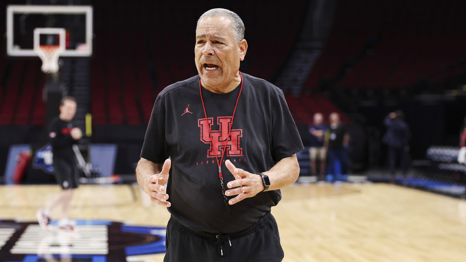Houston coach Kelvin Sampson’s cryptic answer will spark retirement buzz