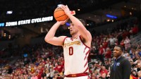 Iowa State Cyclones guard Nate Heise (0) shoots during the first half against the Kentucky Wildcats during a second round game of the men's 2026 NCAA Tournament at Enterprise Center.