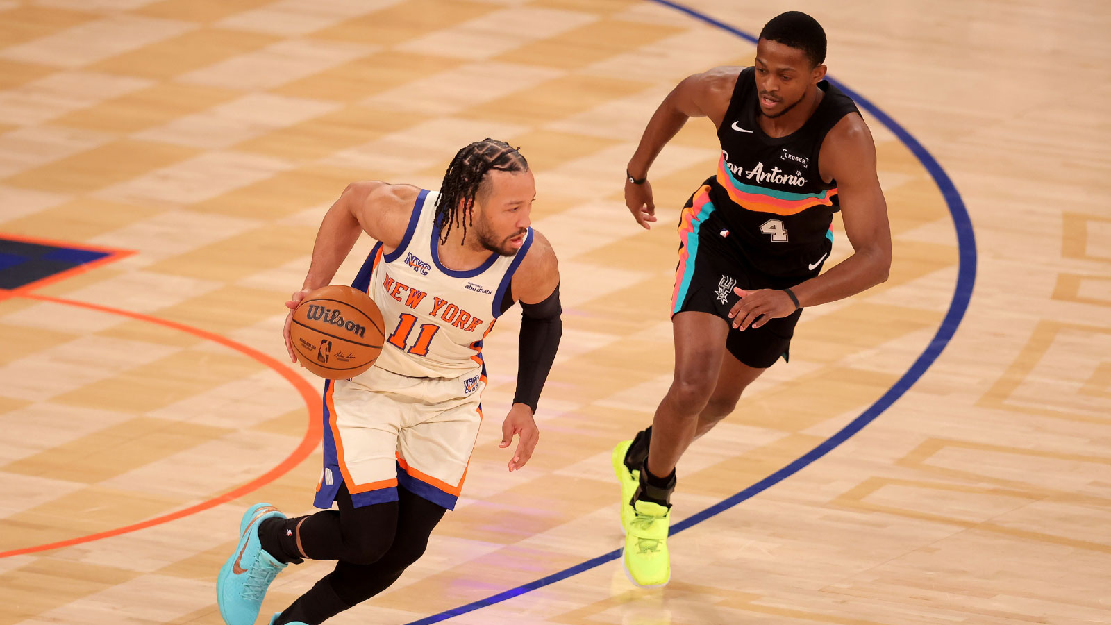 Knicks demolishe Spurs’ 11-game winning streak with MSG domination