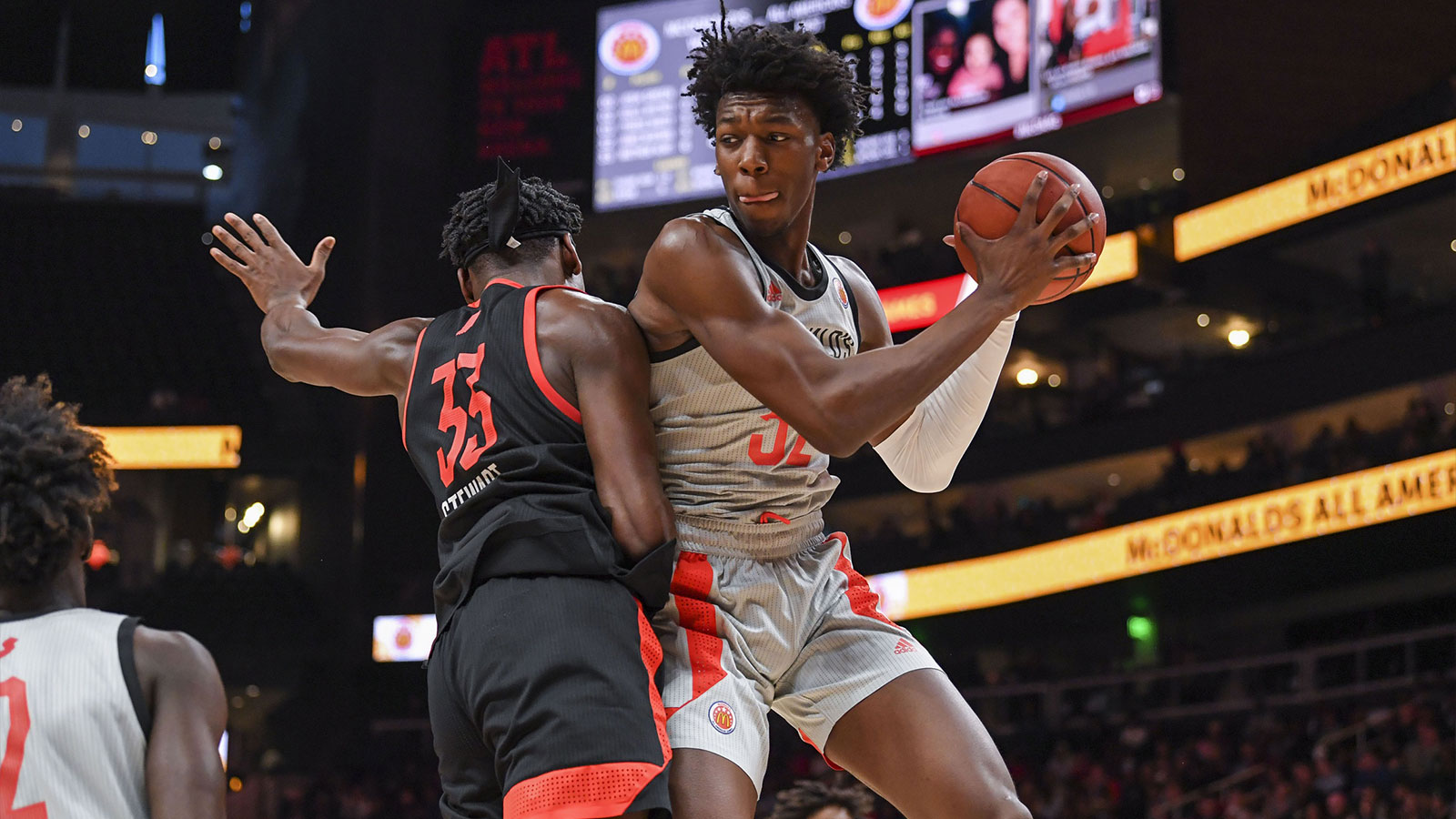 West Team's James Wiseman (32) grabs a rebound during the second half at State Farm Arena. 