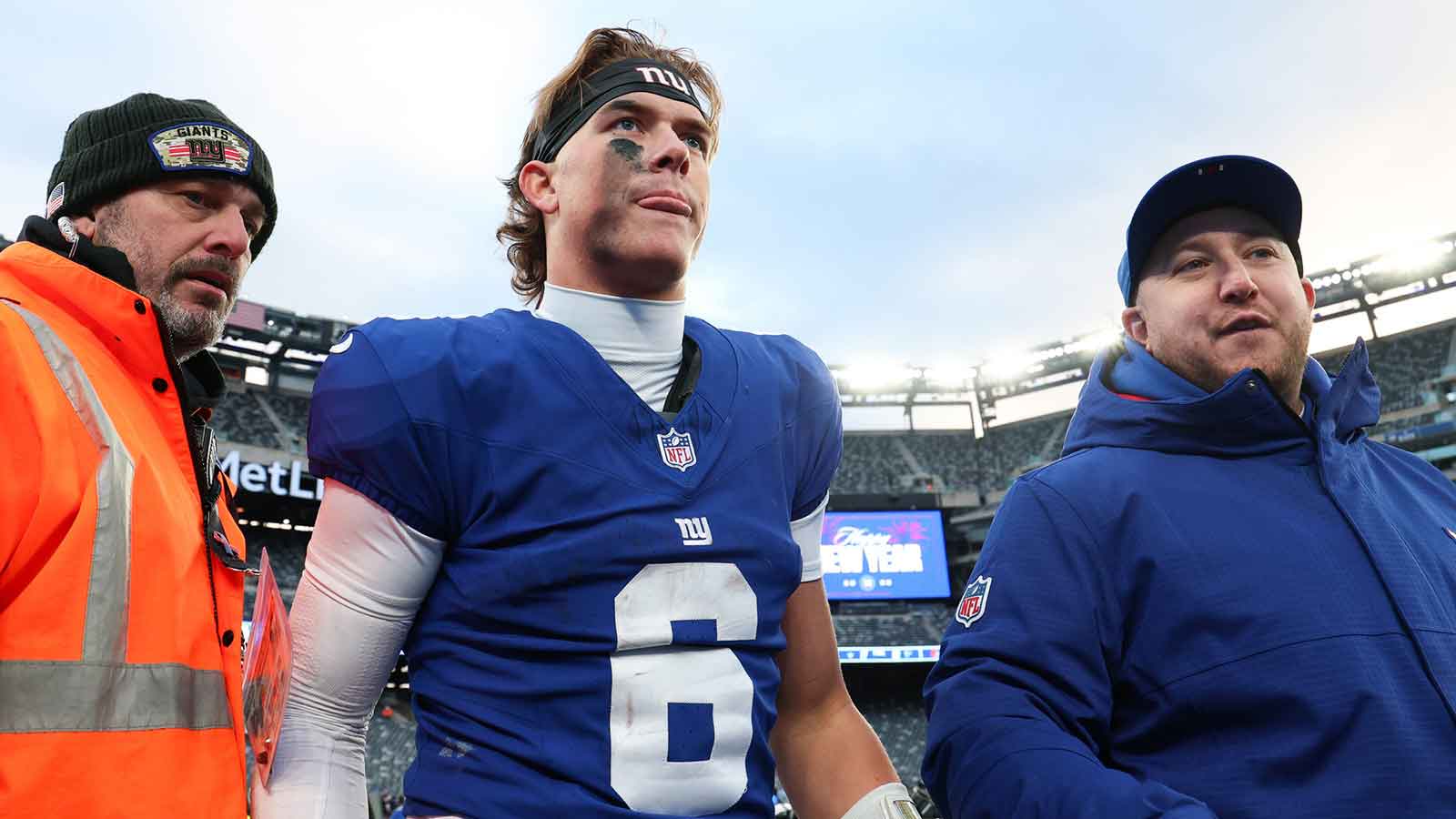 New York Giants quarterback Jaxson Dart (6) looks on after the game against the Dallas Cowboys at MetLife Stadium.