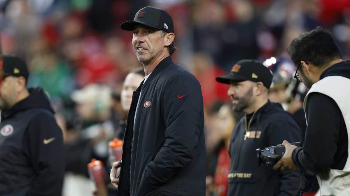 San Francisco 49ers head coach Kyle Shanahan before the game at Levi's Stadium.
