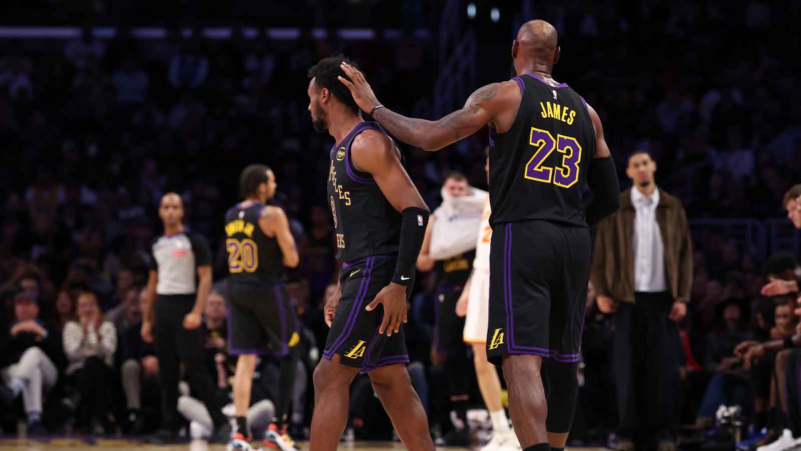 Lakers’ LeBron James has epic reaction to Bronny James’ 3 vs. Kings