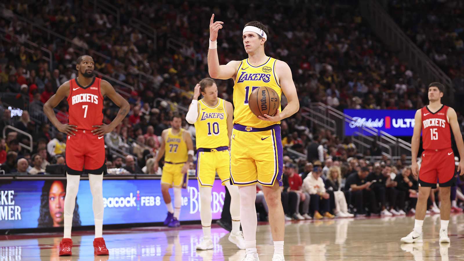 Is Austin Reaves playing tonight? Lakers vs. Magic injury report