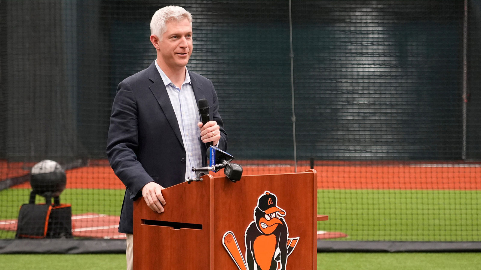 Orioles general manager explains shocking roster decision