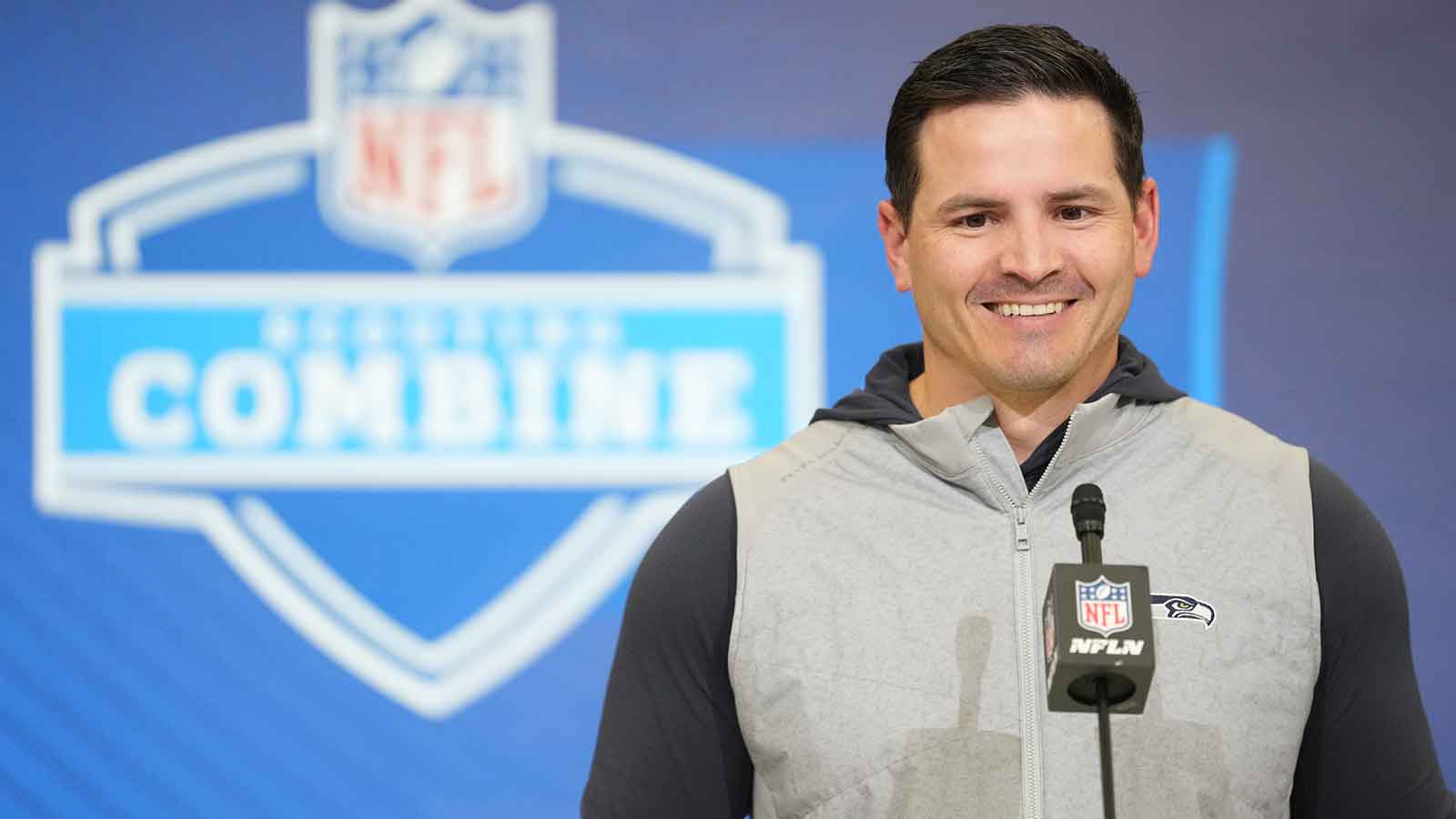 The former all-star center fielder who’d make Seahawks’ Mike Macdonald real happy