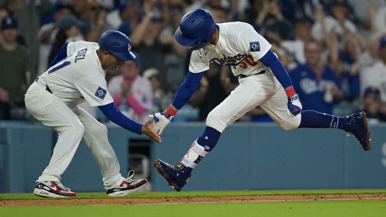 Dodgers’ Mookie Betts drops honest admission after big home run vs. Diamondbacks