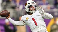 Arizona Cardinals quarterback Kyler Murray (1) warms up before the game against the Minnesota Vikings at U.S. Bank Stadium.