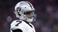 Las Vegas Raiders quarterback Geno Smith (7) looks towards the sideline during the game against the Houston Texans at NRG Stadium.