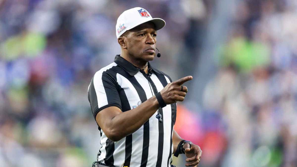 NFL referee Shawn Smith during Super Bowl LX between the New England Patriots against the Seattle Seahawks at Levi's Stadium.