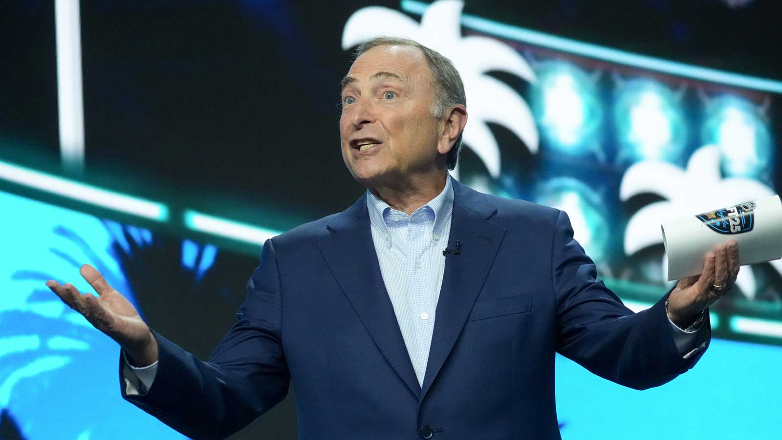 Gary Bettman denies 3 countries have threatened to skip World Cup if Russia is included